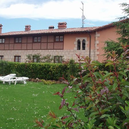 Posada De La Abadia - Adults Only Сантильяна-дель-Мар Экстерьер фото