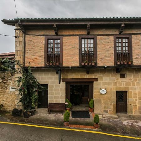 Posada De La Abadia - Adults Only Сантильяна-дель-Мар Экстерьер фото