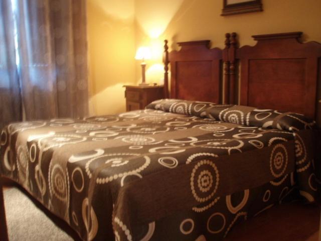 Posada De La Abadia - Adults Only Сантильяна-дель-Мар Экстерьер фото